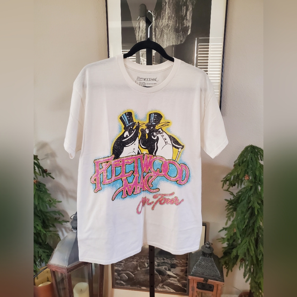 #81 Fleetwood Mac White Graphic Tee with Colorful Logo